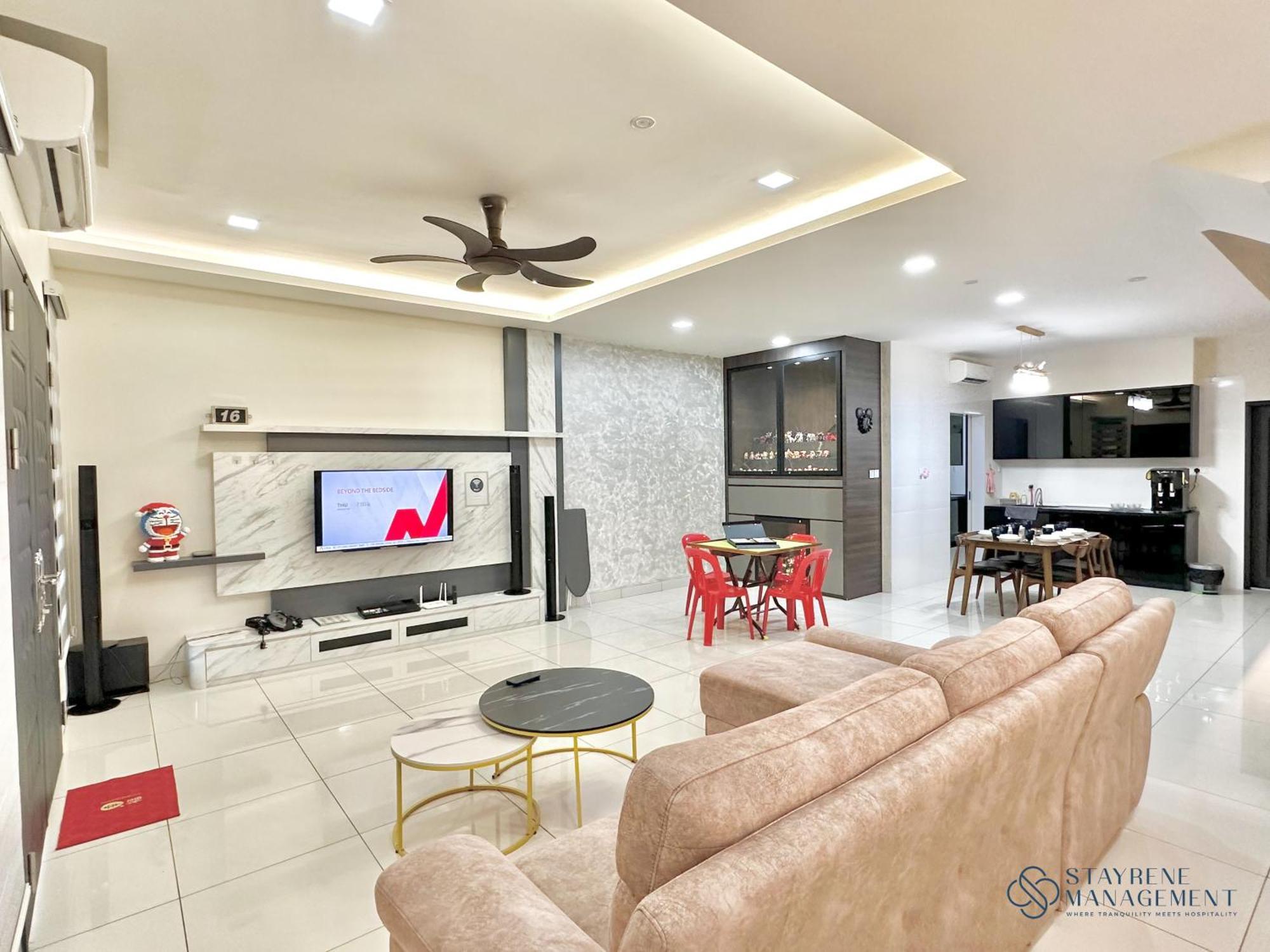 Holiday home Landed Austin 11 Pax Ktv Mahjong Bbq Glenmarie By Stayrene Johor Bahru